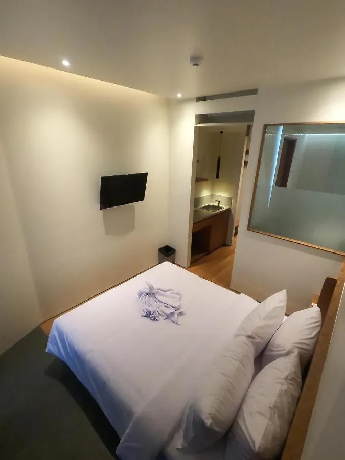The Fields Hotel And Apartment Семиньяк